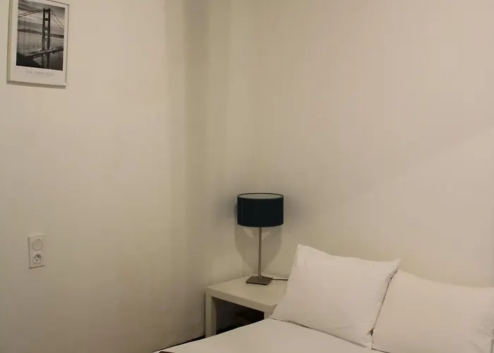 Appartamento Superbe Avec Parking Sur Place Nîmes